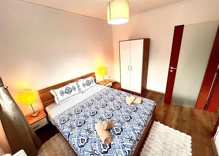 Piata Ovidiu 14 Lowcost Apartament