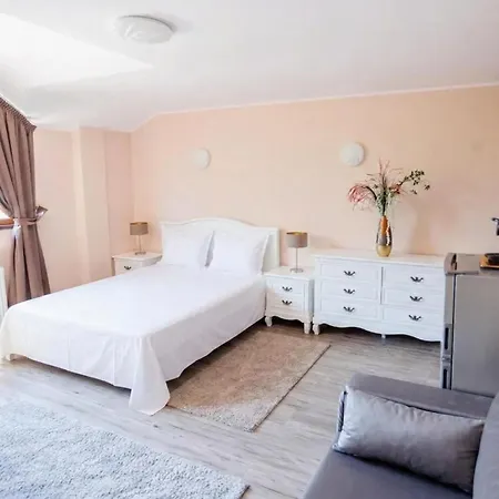 Apartament Negru Voda 9- Old Town
