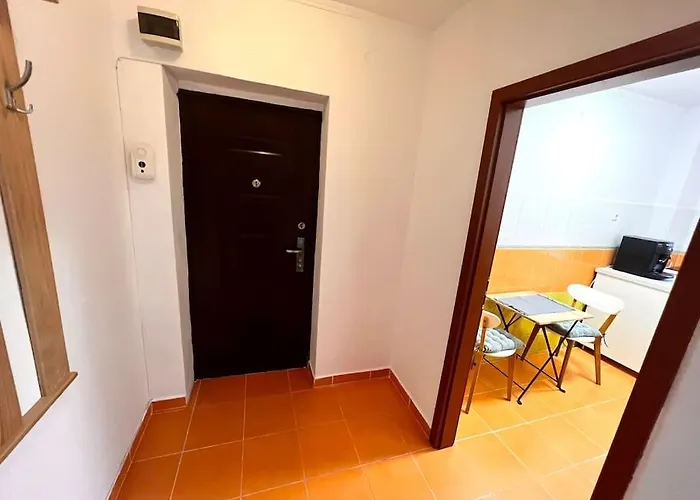 Piata Ovidiu 14 Cozy Flat Old Town Апартаменти